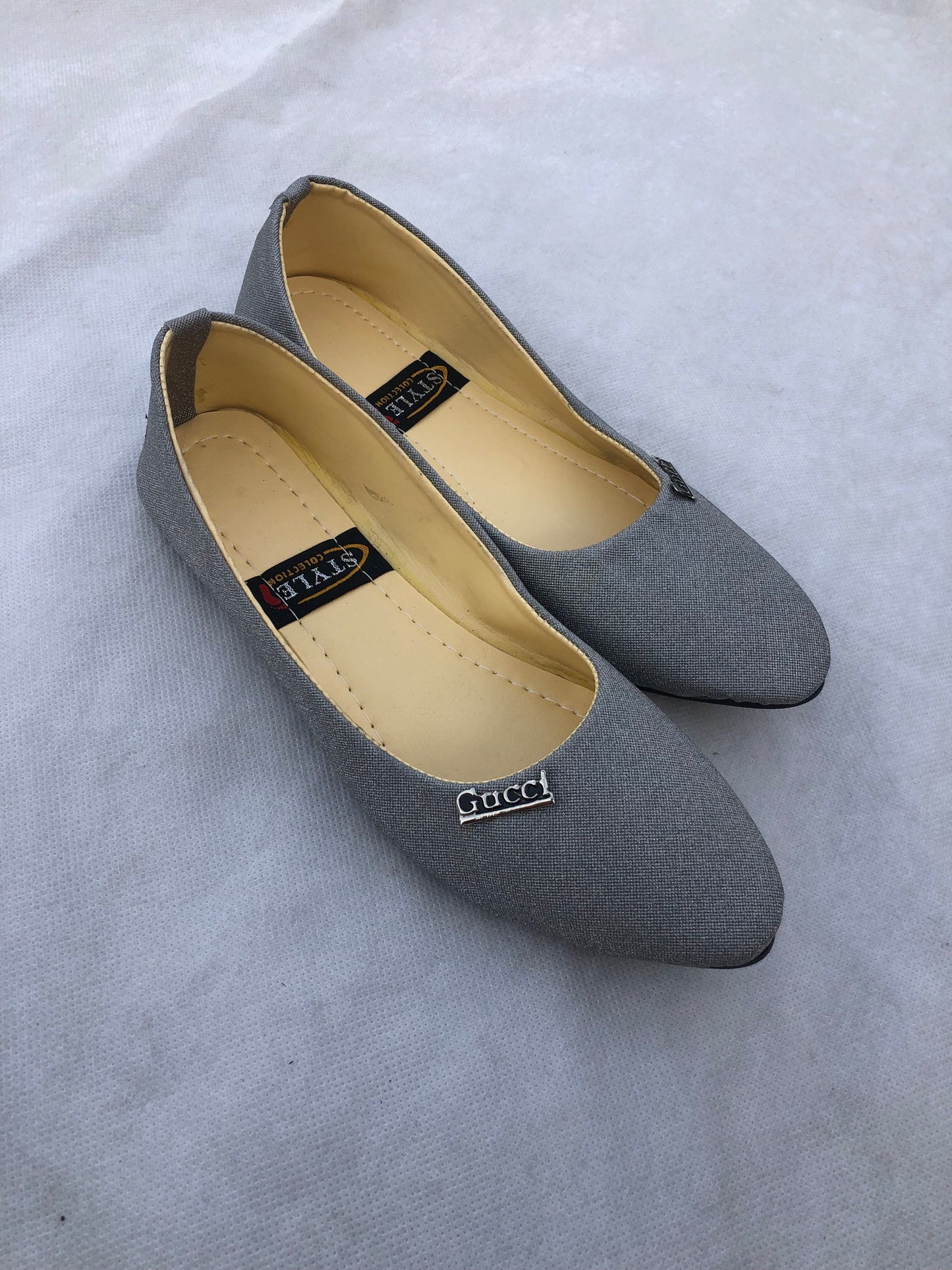 MM402-POSH PUMPS