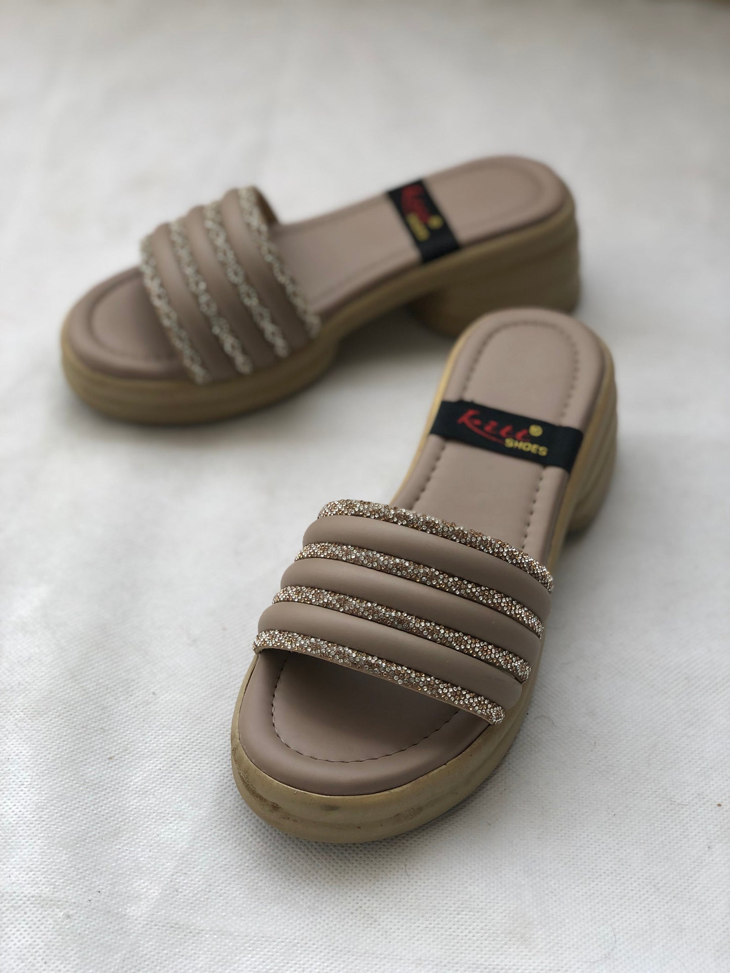 MM847-Platform Wedges