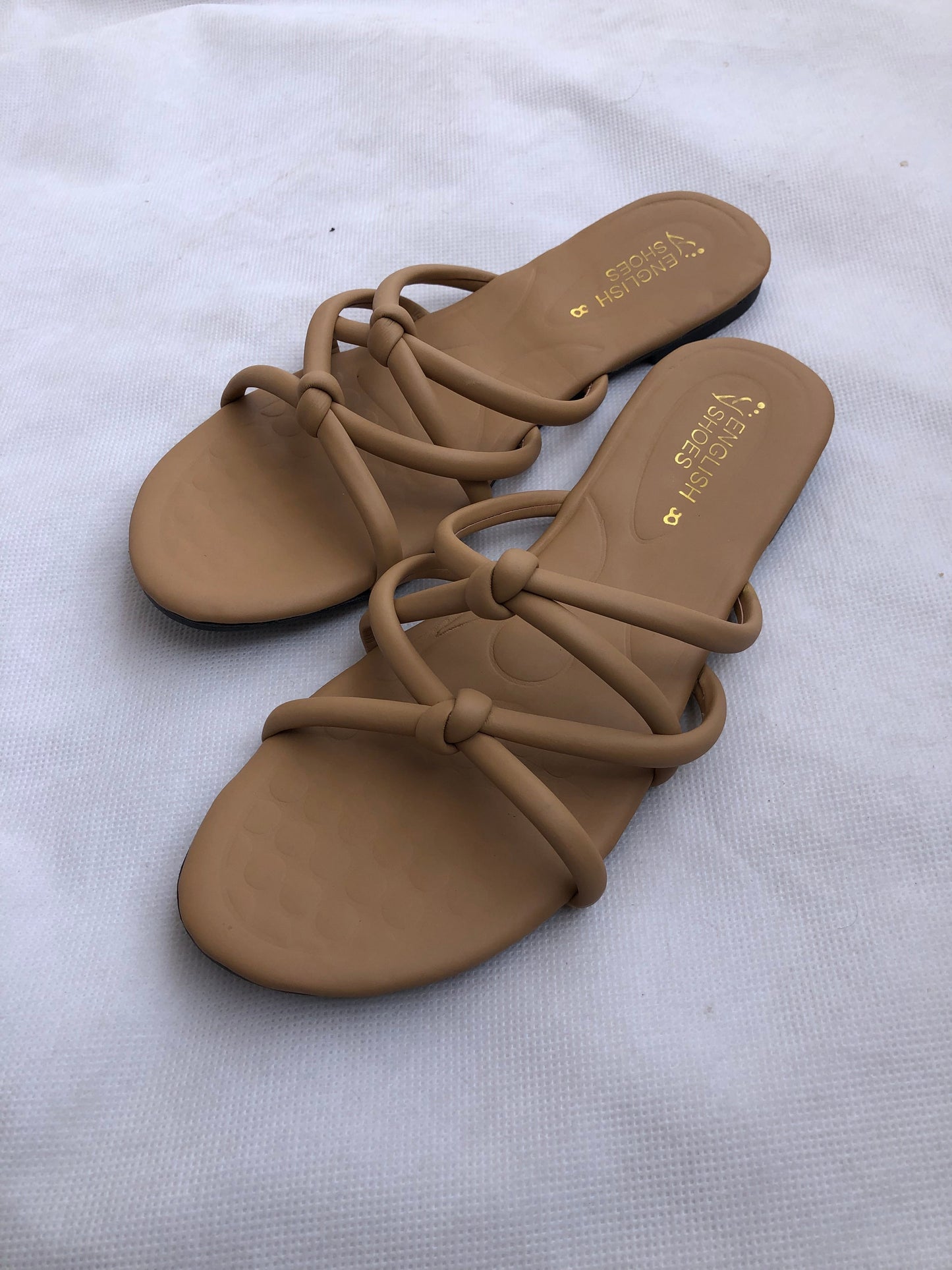 MM260-CASUAL SLIDES