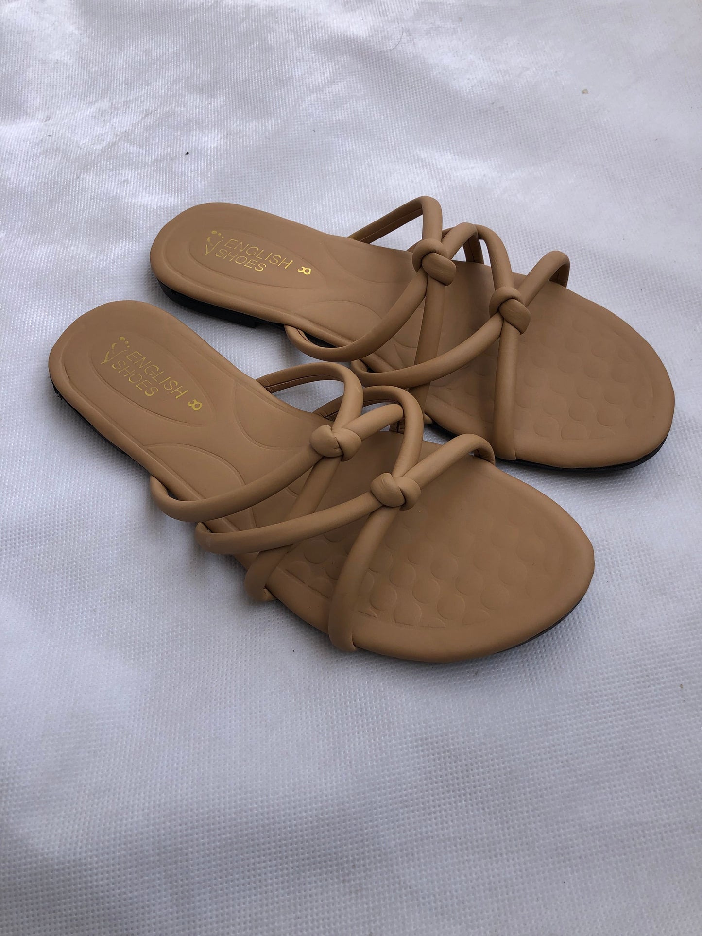 MM260-CASUAL SLIDES