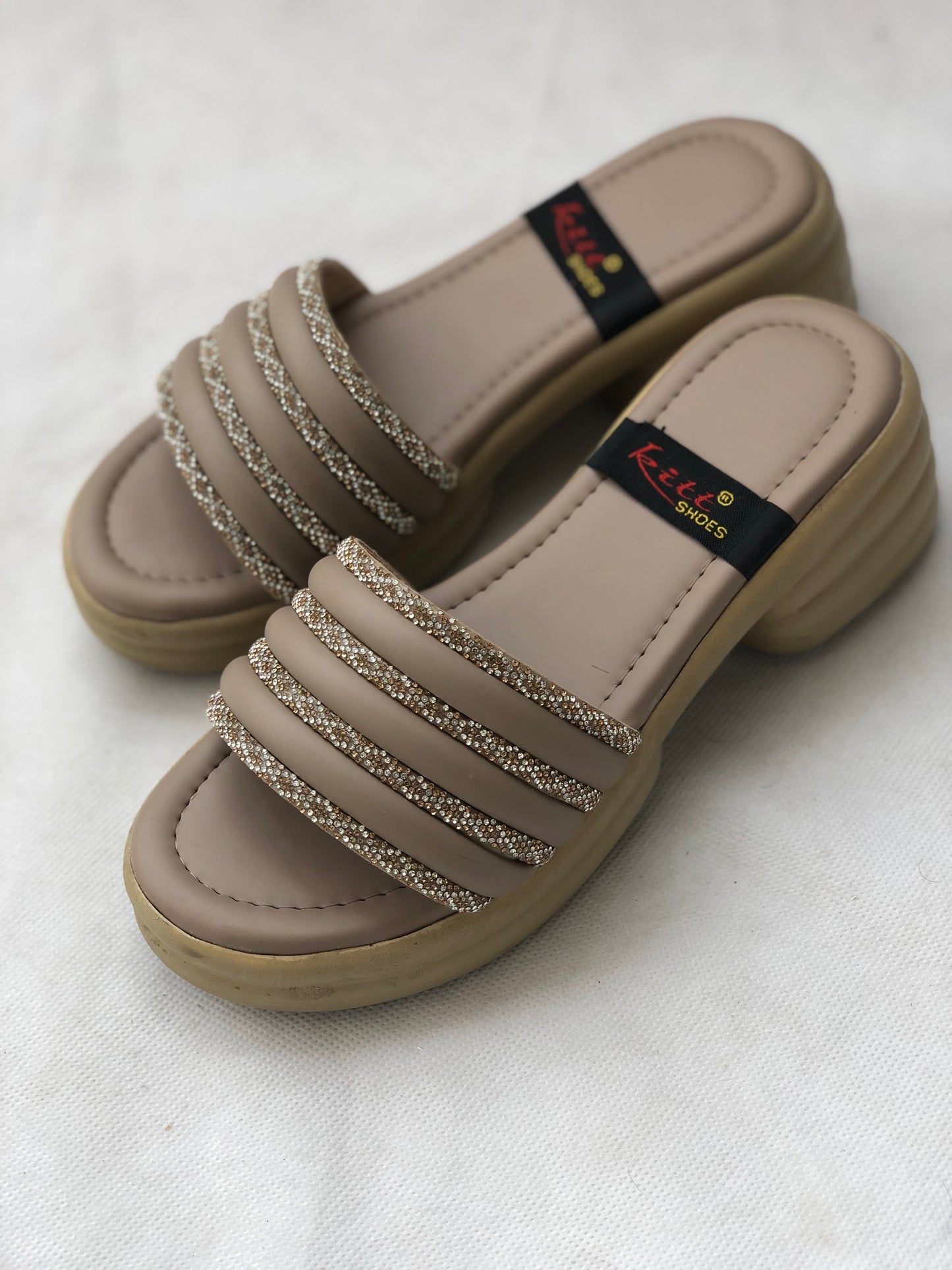 MM847-Platform Wedges