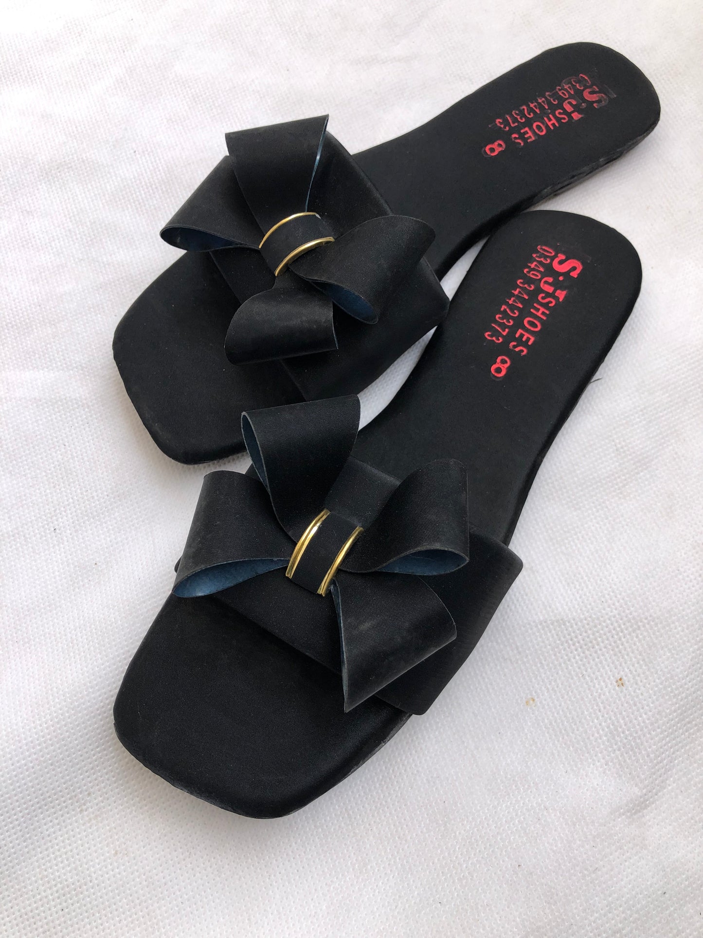 MM247-CASUAL SLIDES