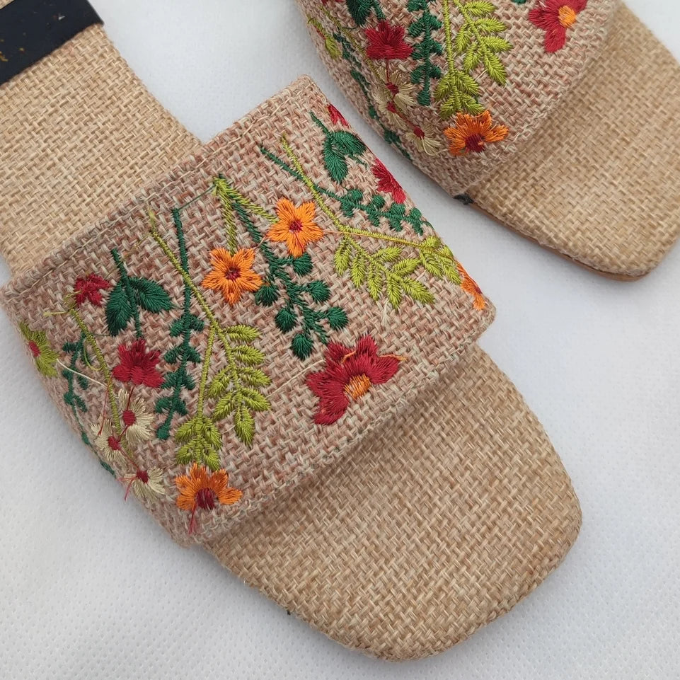 MM36-HAND EMBOIDERED SLIDES