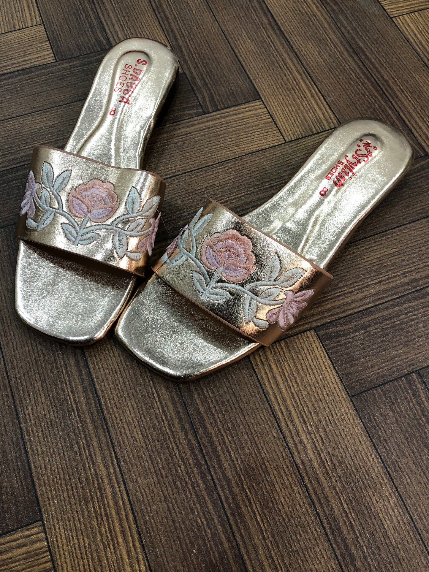 MM464-EMBROIDERED SLIDES