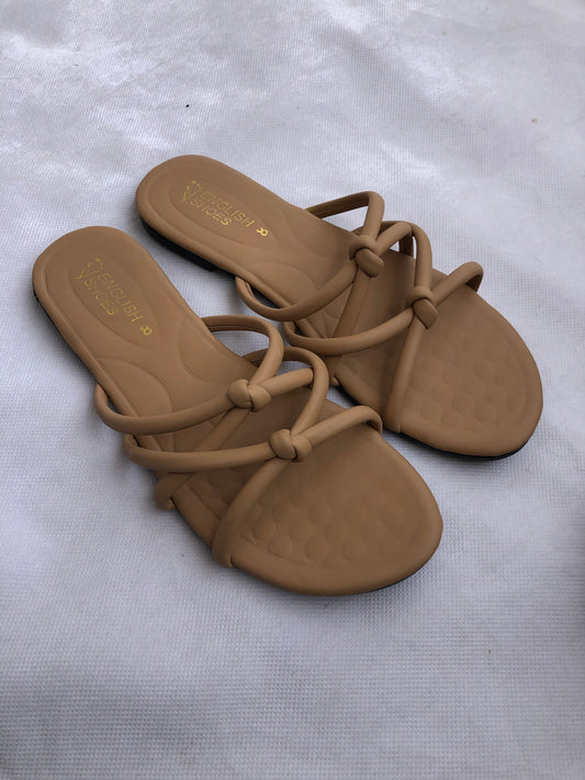 MM260-CASUAL SLIDES