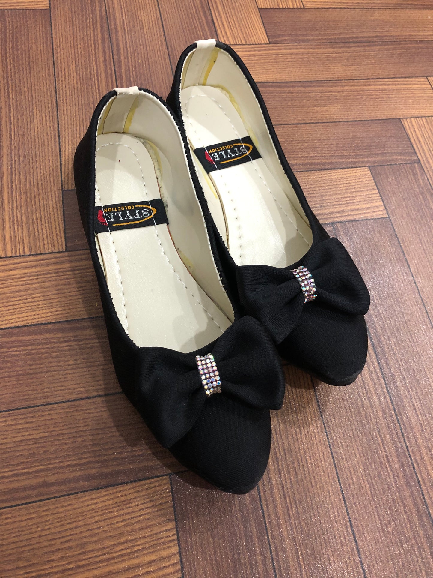 MM566 - POSH PUMPS