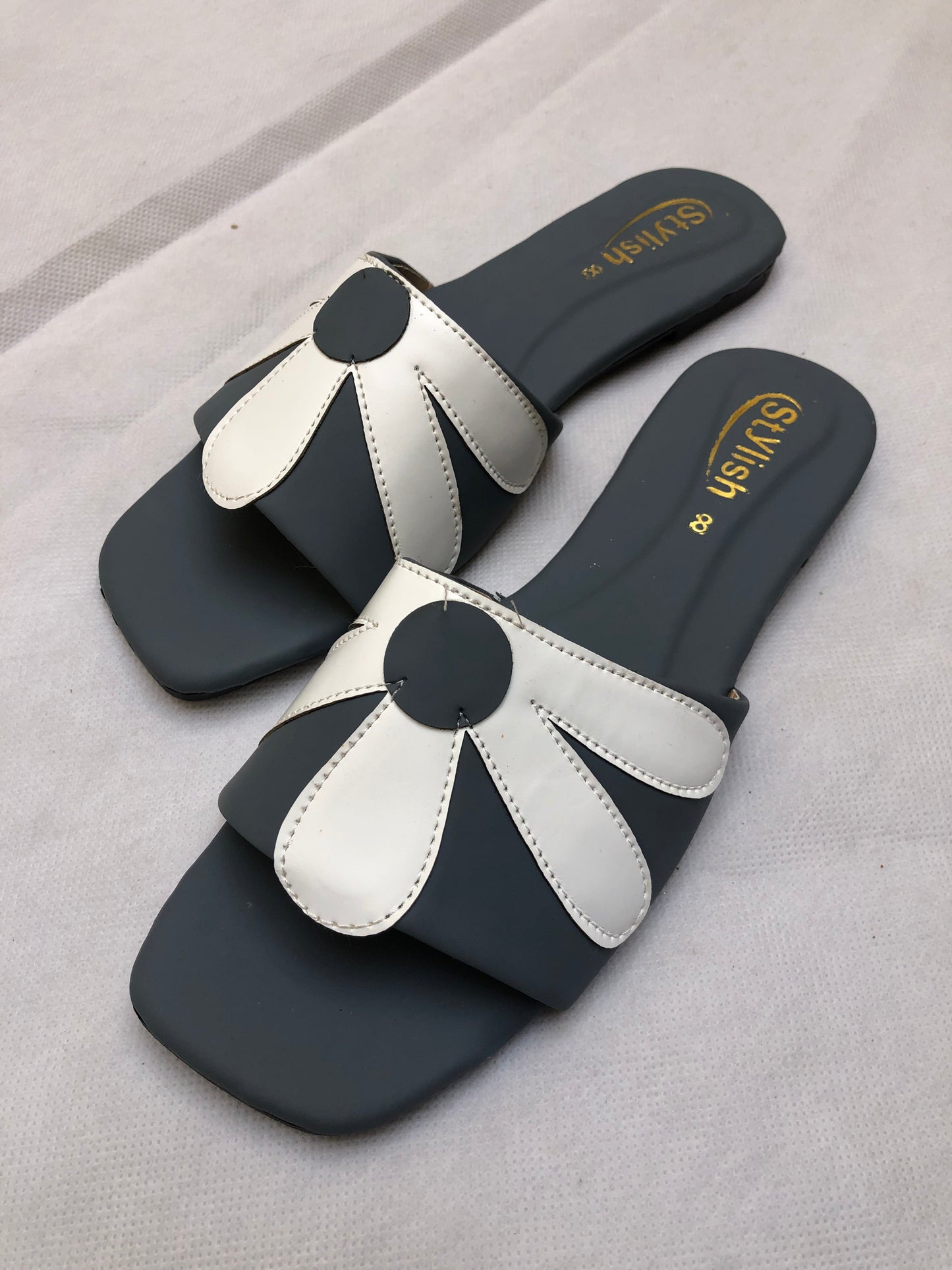 MM247-FLOWER SLIDES