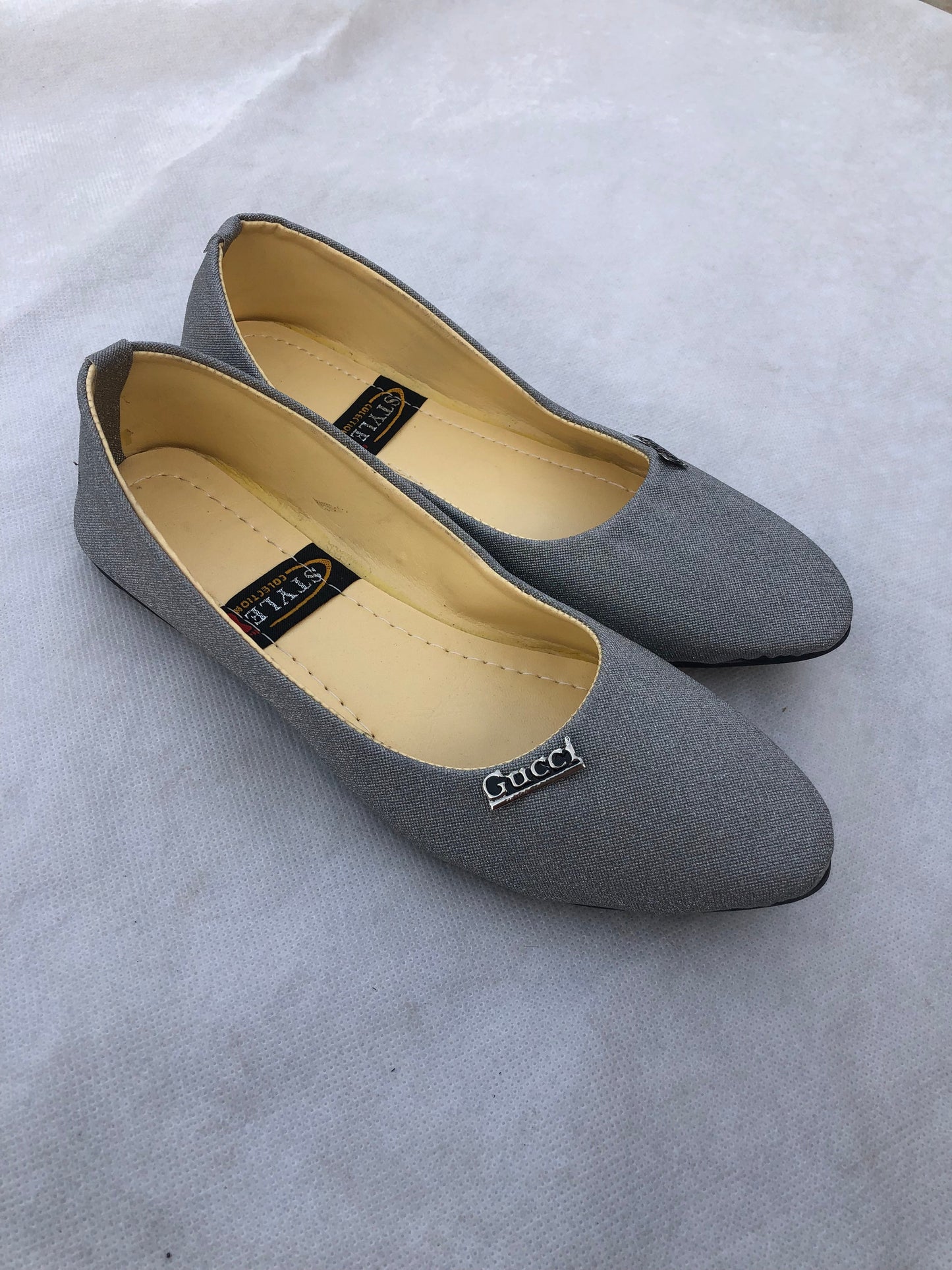 MM402-POSH PUMPS