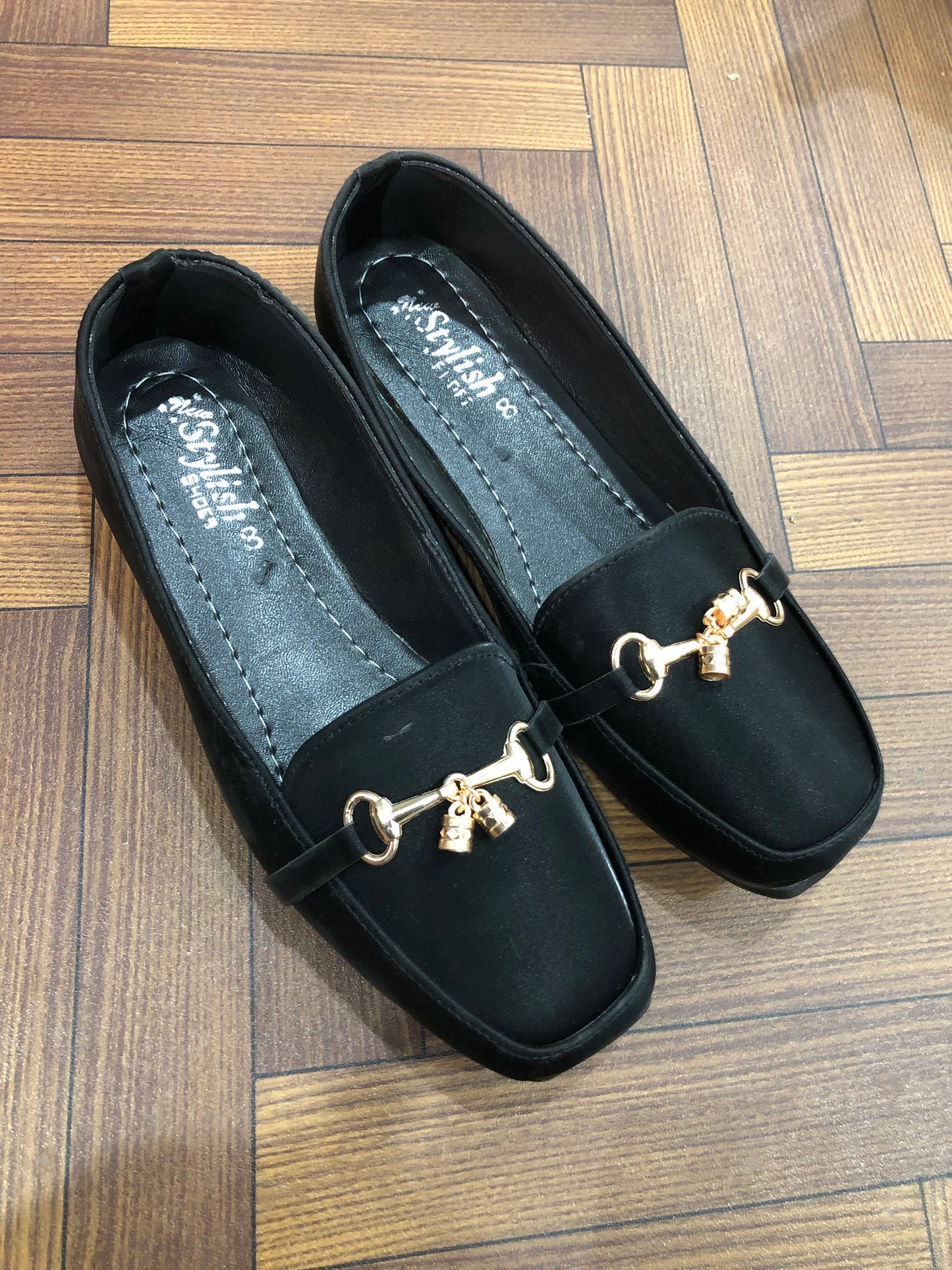 MM568 - POSH LOAFERS