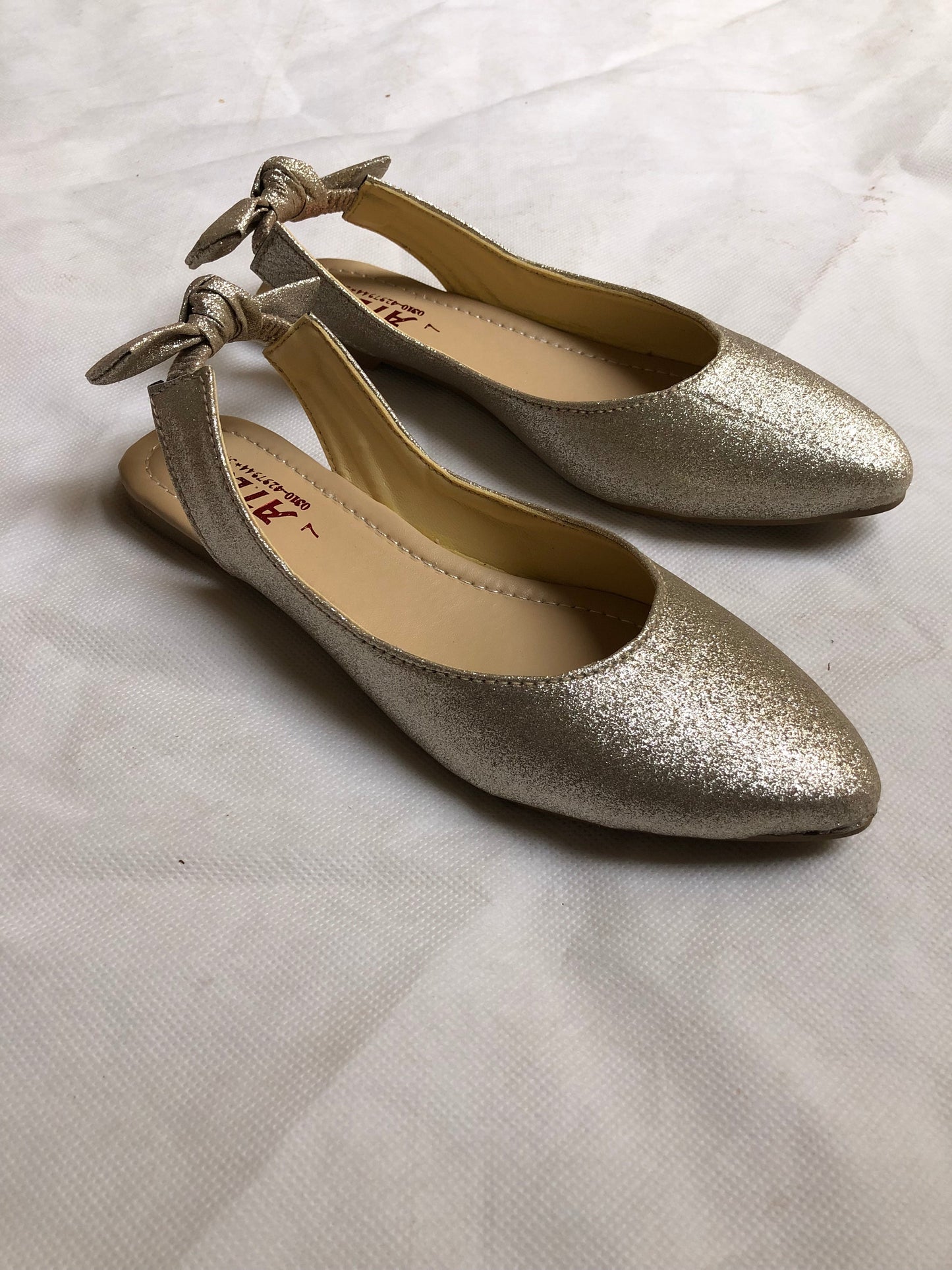 MM56 - POSH PUMPS