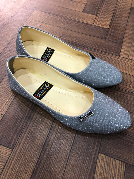 MM57 - POSH PUMPS