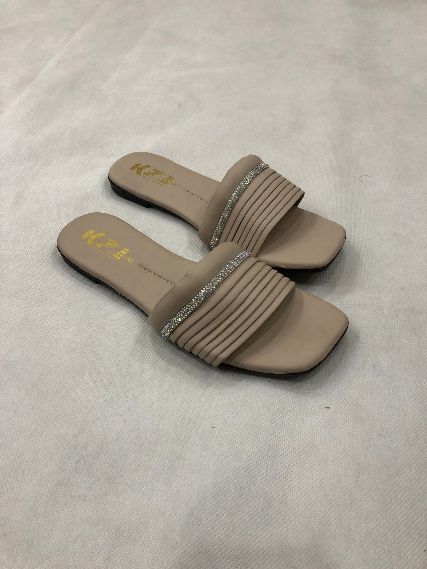 MM106-FANCY SLIDES