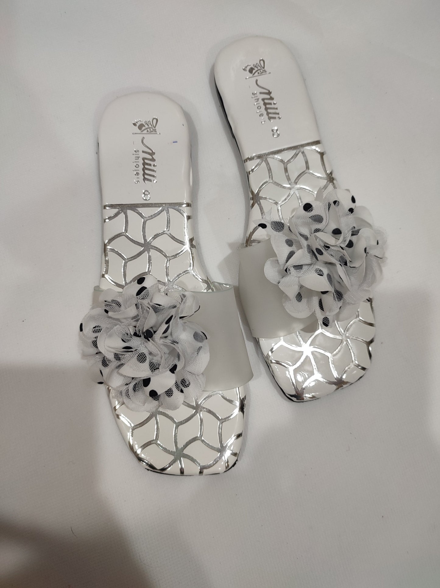MM41- FLOWER SLIDES (WHITE)