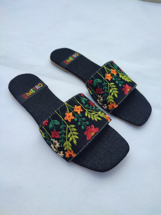 MM36-HAND EMBOIDERED SLIDES (BLACK)