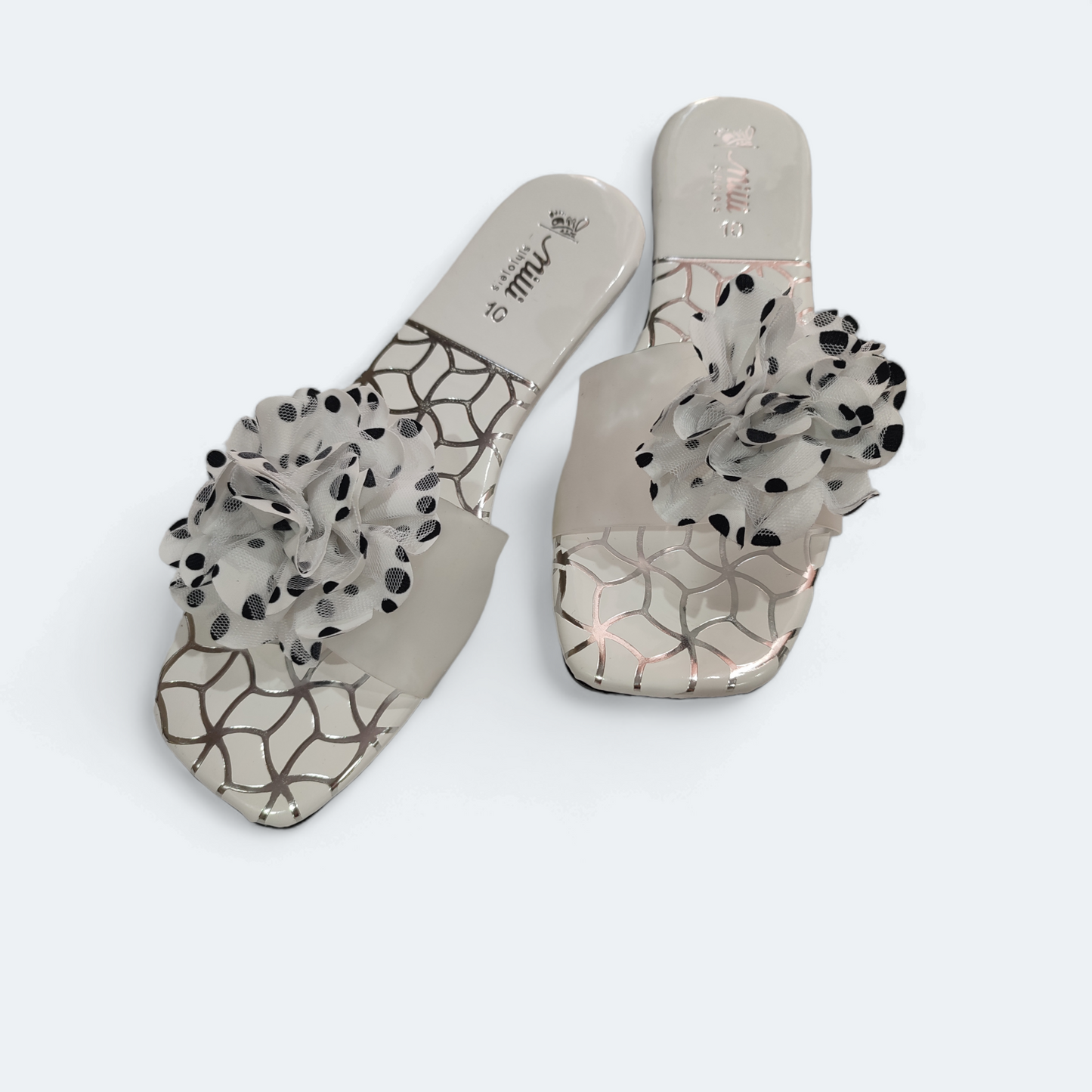 MM41- FLOWER SLIDES (WHITE)